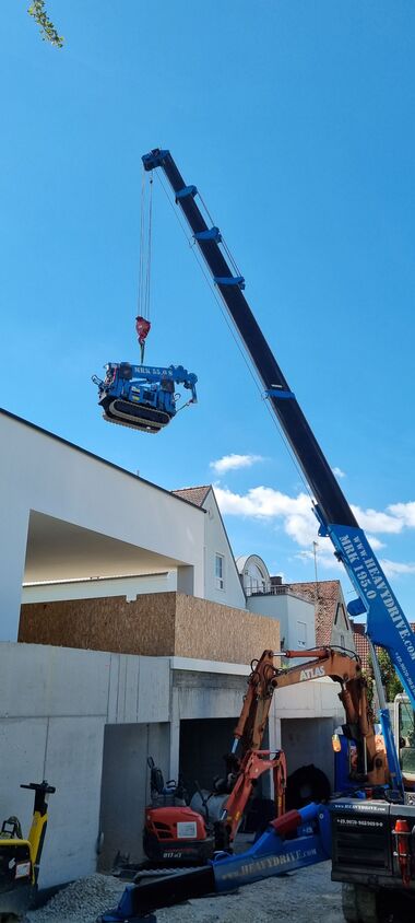 Elevación de la MRK 55.0 S y el panel de vidrio.