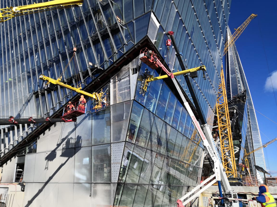 Heavydrive Einsatz am Lakhta Center in St. Petersburg