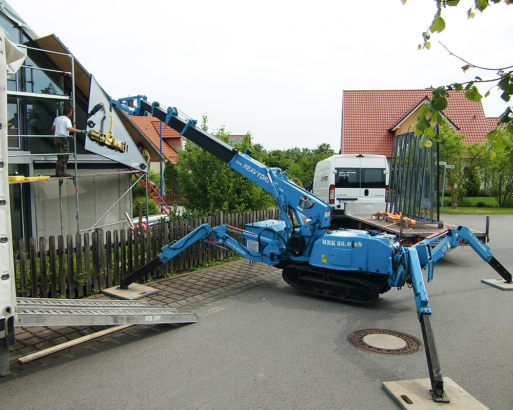  | Montaje bajo saliente con minigrúa
